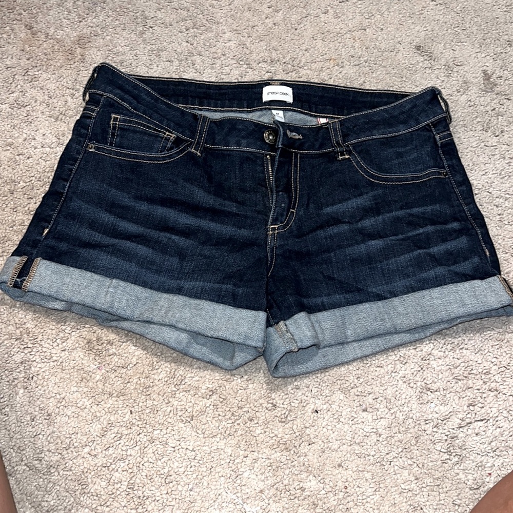 Blue Jean shorts. Stretchy. Never worn